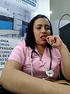 Czat XXX na żywo – Nurse_Alice-7