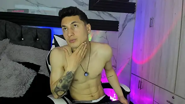 ThiagoFerrero_Hot Pertunjukan Webcam