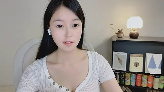 Onechestnut Live XXX-chat
