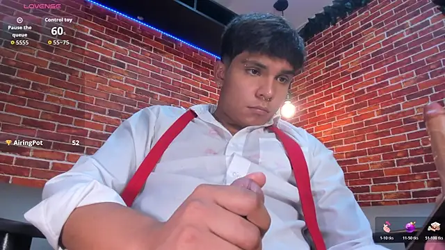 Show modela Thiago_Kozak na web-kameri