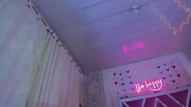 Chat +18 de SABRIINA_TAY ao vivo