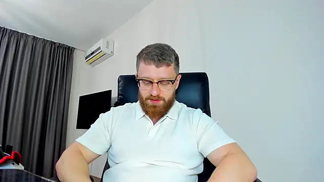 Онлайн чат XXX Findom_guy