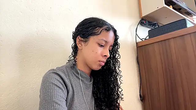 KayleenStoyanoffのライブXXXチャット