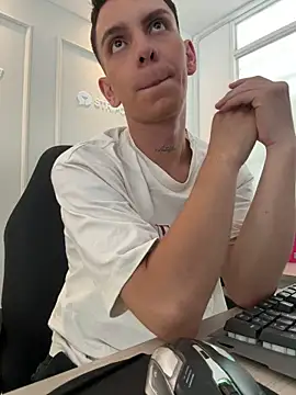 Liam_Fiire webcam show