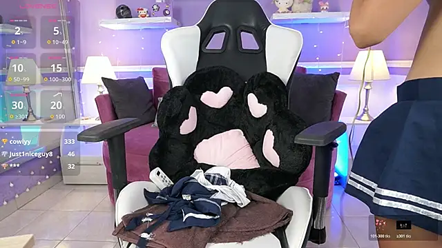 DahliaGrey élő XXX-chatje