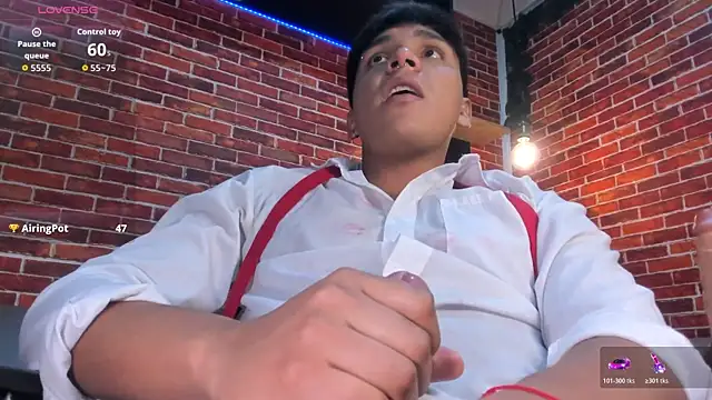 Thiago_Kozak: онлайн-секс-чат