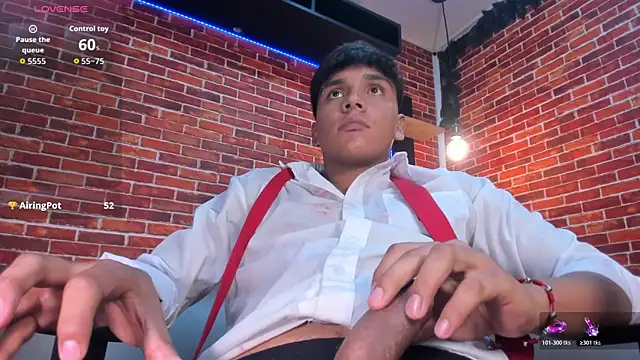 Thiago_Kozak Pertunjukan Webcam