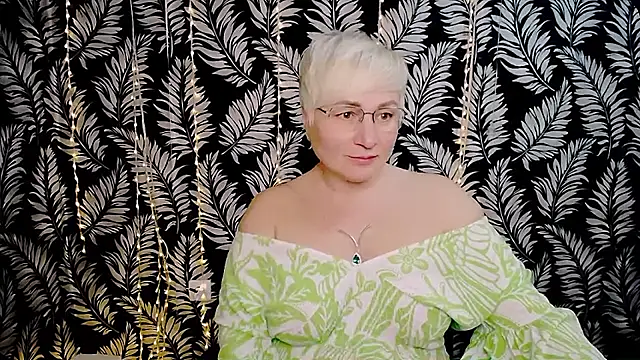 Chatroom XXX en direct de Olivia_playful