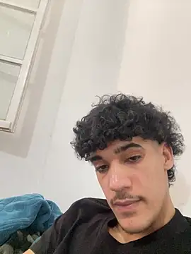 BbbAlilo webkamerás műsora