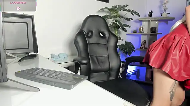 ZoeContiのライブXXXチャット