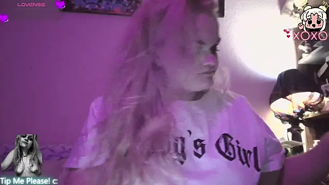 DaddysLakieBaby: вебкам-шоу