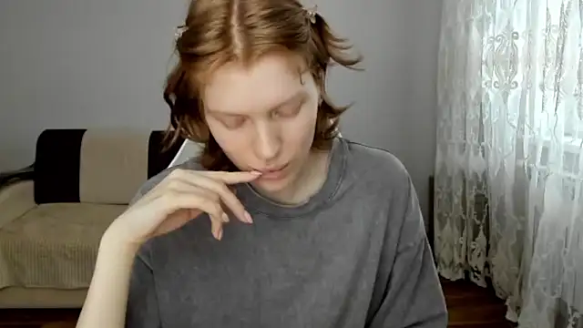 StellaDavis Chat XXX in diretta