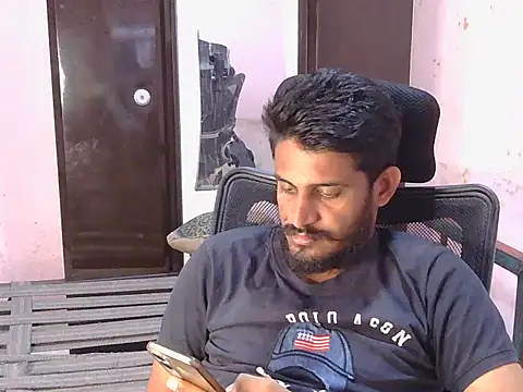 HotXKrish live XXX chat