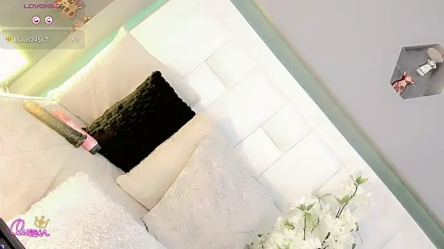 Zoe_Leyre Webcam show