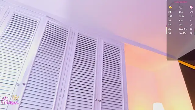 EmmaaCastro 现场XXX聊天