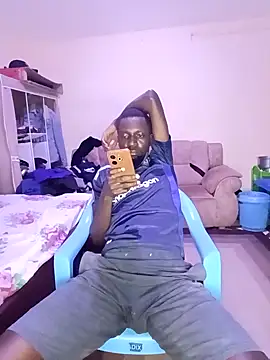 Brian_johns Adlı Modelin Canlı XXX Sohbeti