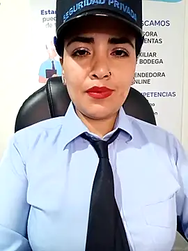 MAYE__13 Adlı Modelin Web Kamerası Şovu