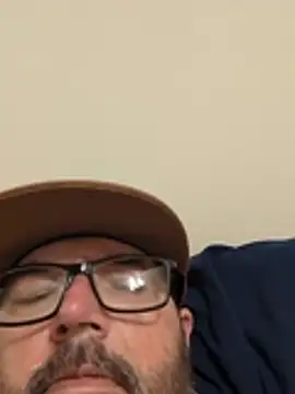 Louis504z Show in webcam