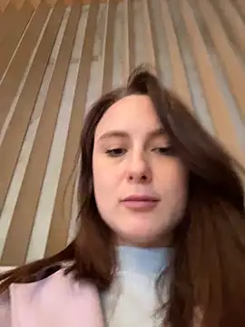 Dina_Teaseのウェブカメラショー