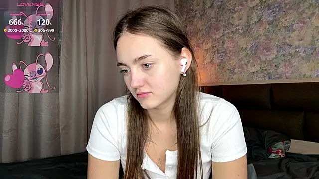 LoraDavi Adlı Modelin Canlı XXX Sohbeti