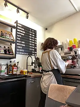 cinnabon_ 网络视讯表演