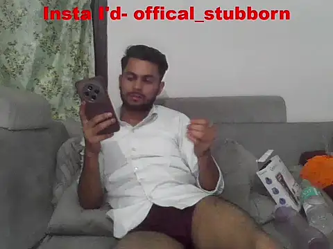 Stubborndesiboy Chat XXX in diretta
