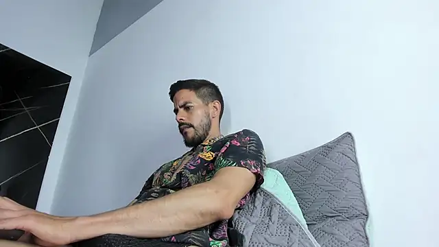 Leo_Vesper Chat XXX in diretta