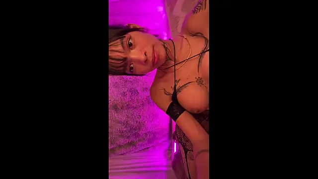 Webkamerová show Tsumugi_kagura