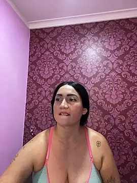 Chat XXX en directo de juliana_diaz