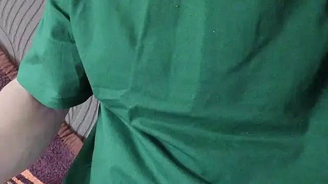 cumloverboyxx69 webkamerás műsora