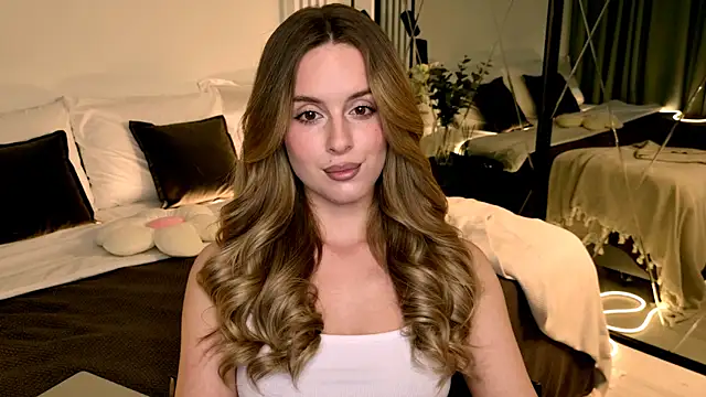 RozzitaBedberry 网络视讯表演