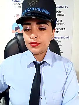 MAYE__13 Pertunjukan Webcam