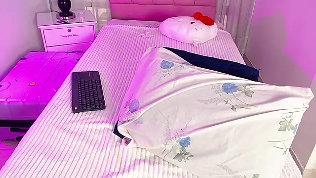 IsabelleDaza's Webcam Show