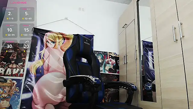 Show modela sr_jaeger na web-kameri