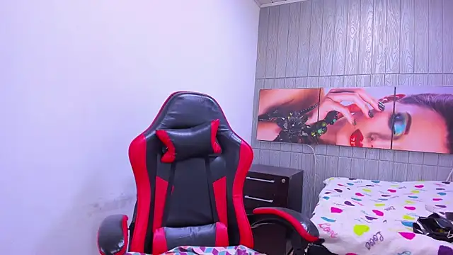 angell_cooper8's Live XXX Chat