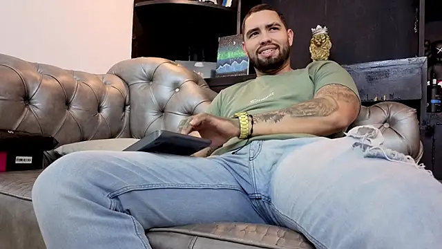 matteosantos 网络视讯表演