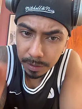 Pertunjukan Kamera Web Latinmoster_boss