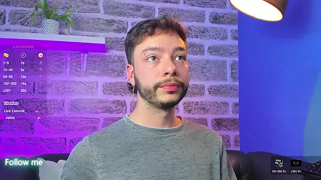 noah_ricci's Live XXX Chat