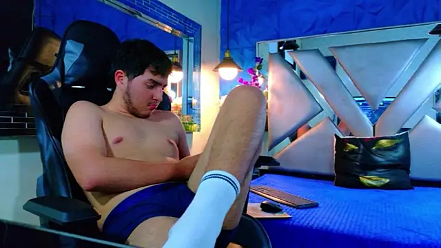 Oliver_Jamees Adlı Modelin Web Kamerası Şovu