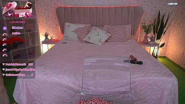 MissyMartinez 即時 XXX 聊天