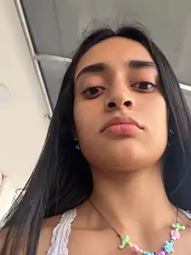 Chat +18 de leilani_X ao vivo