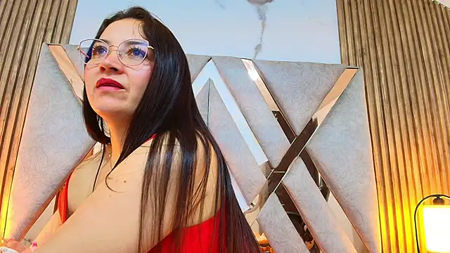 CharlotteSchmidtt Adlı Modelin Canlı XXX Sohbeti