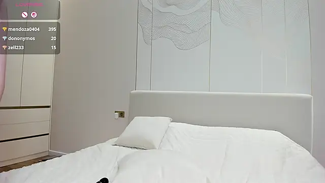 Chat +18 de JenniferQueen11 ao vivo