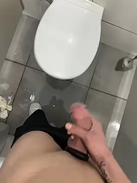 Turkishleo webkamerás műsora