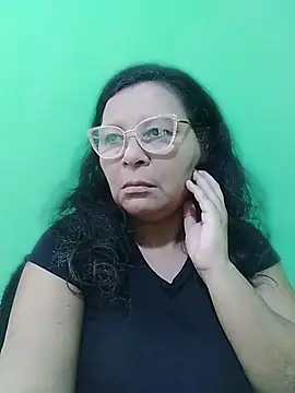 Amarantha25 live XXX chat