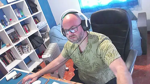 ravingr4d4 webkamerás műsora