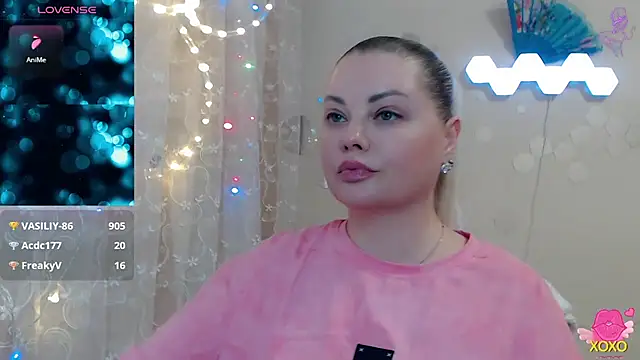 Chatroom XXX en direct de JewellKiss7