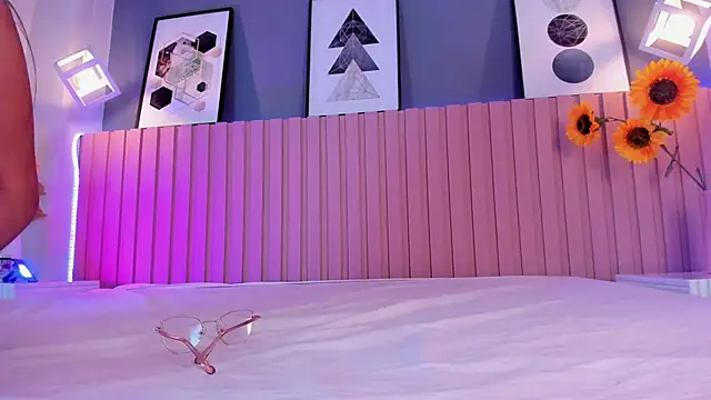 mia_fox_1's Live XXX Chat