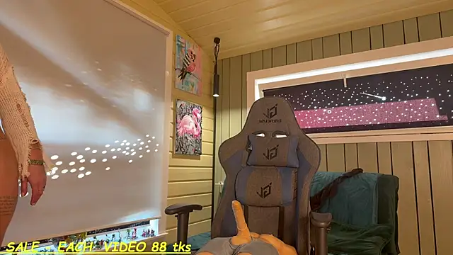 แชท XXX สดของ SandyChris