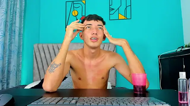 Maikol_Ortiz Live XXX-chat